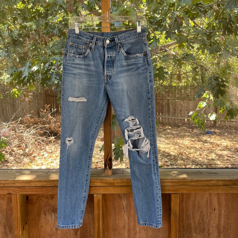 Levi’s 501 S Women's Distressed Button Fly Skinny Jeans Size 27/28